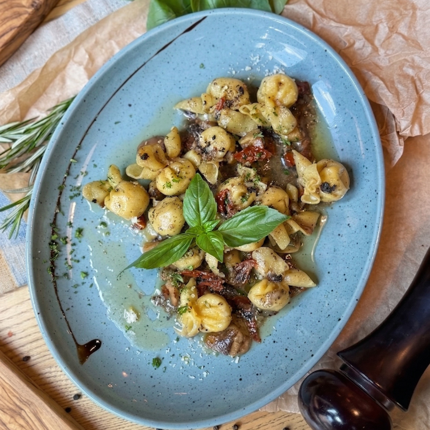 MENIU RAVIOLI _ I╠©DARYTI MAKARONAI